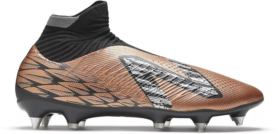 Kopačky New Balance Tekela v4 Pro SG