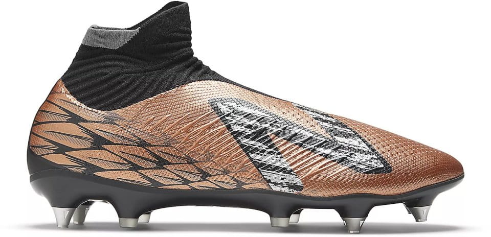 Kopačky New Balance TEKELA V4 PRO SG