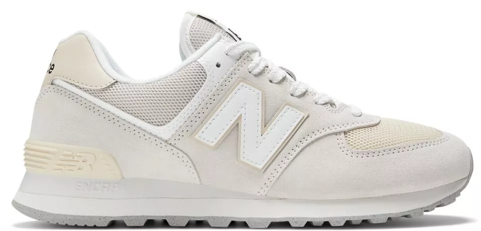 New balance's 574 online