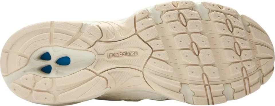 New Balance 740 Cipők