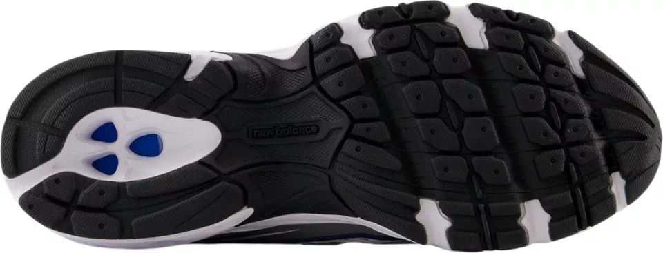 Παπούτσια New Balance 740