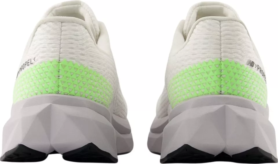Löparskor New Balance FuelCell Propel v5