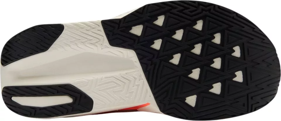 Laufschuhe New Balance FuelCell Rebel v5