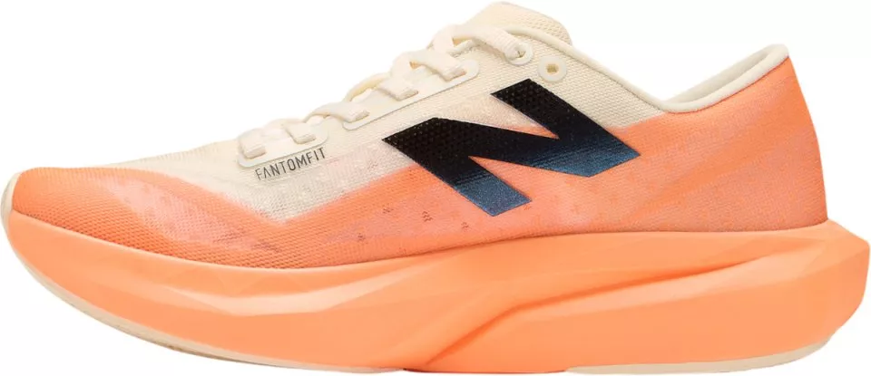 Bežecké topánky New Balance FuelCell Rebel v4