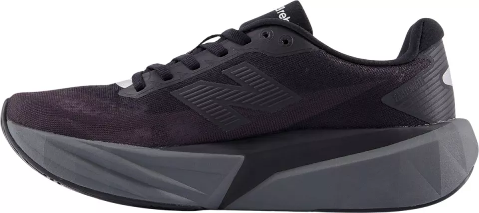 Обувки за бягане New Balance FuelCell Rebel v5