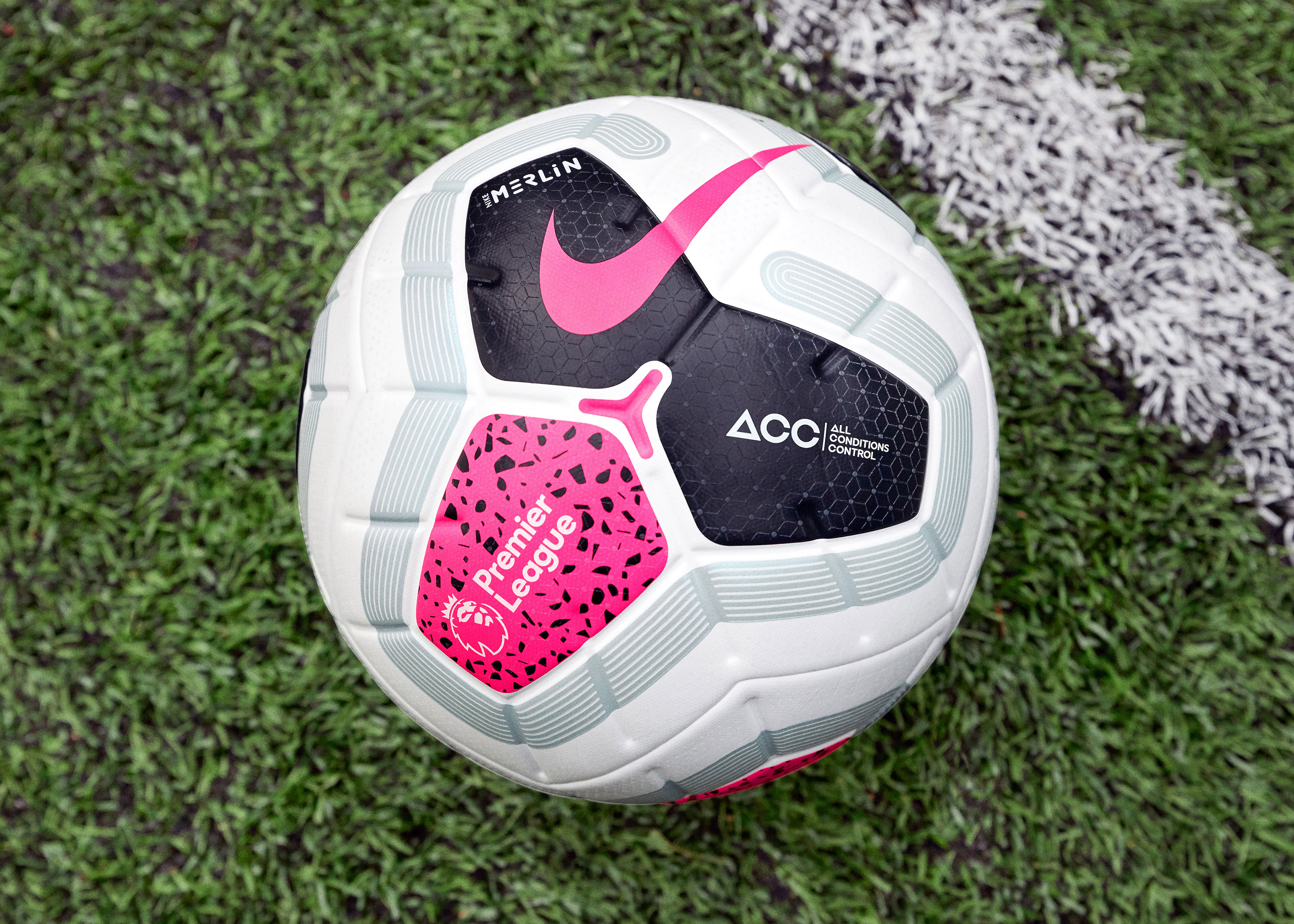 Nike Merlin – El balón oficial la Premier League - 11teamsports.es