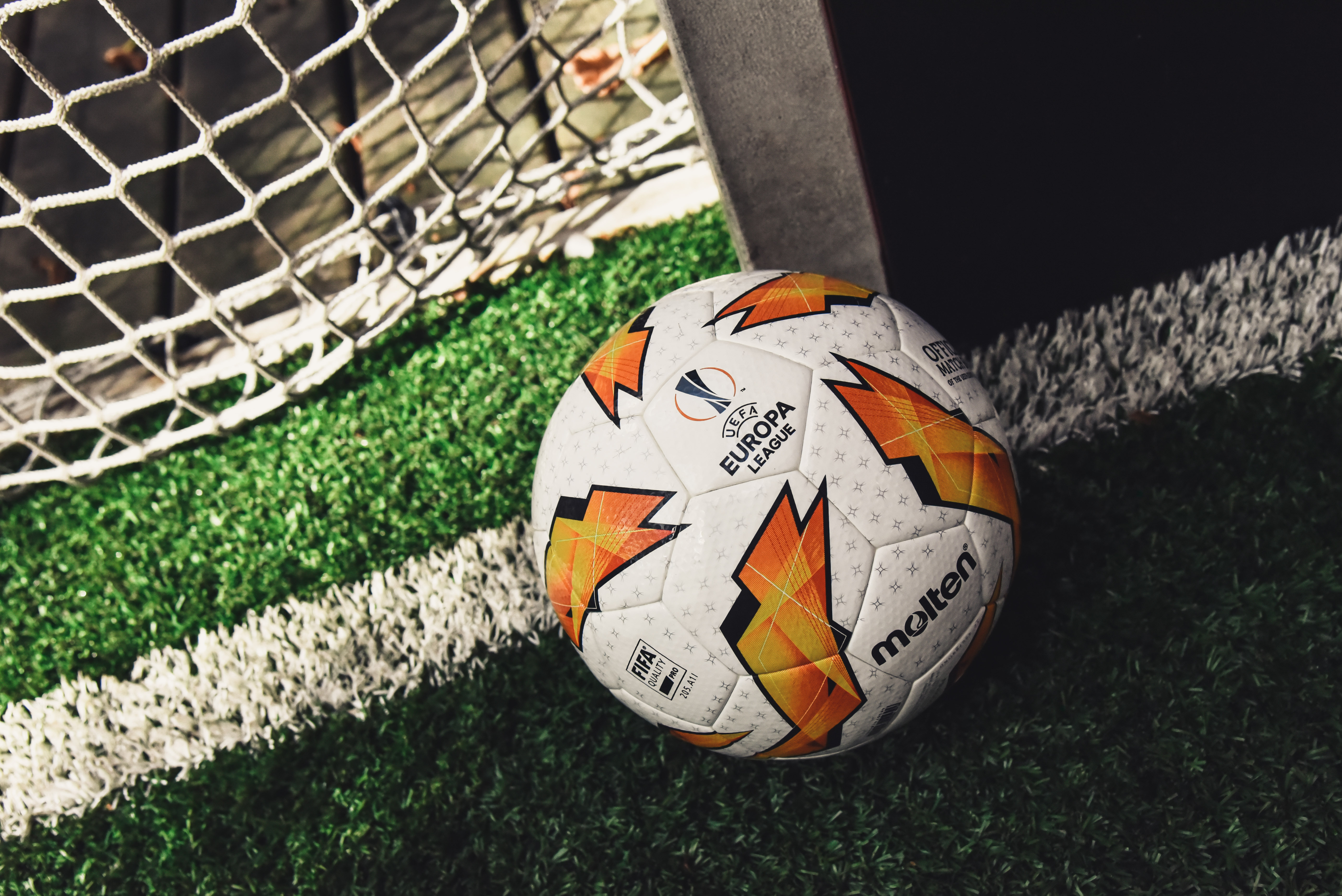 Molten – the official football of the Europa League