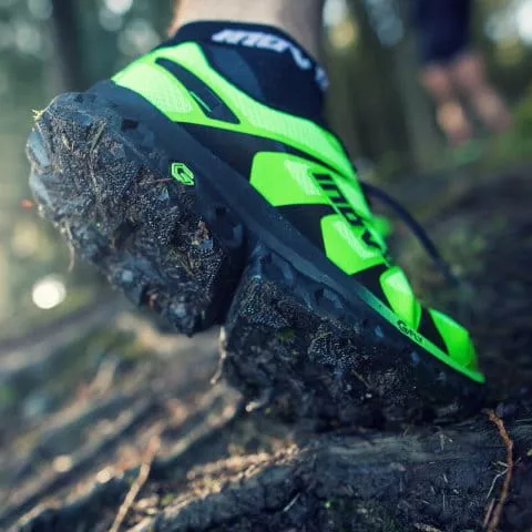 Polkukengät INOV-8 TRAILFLY ULTRA MAX G 300 W