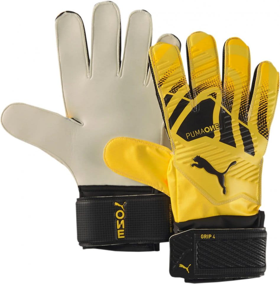 Puma One Grip 4 RC Kapuskesztyű
