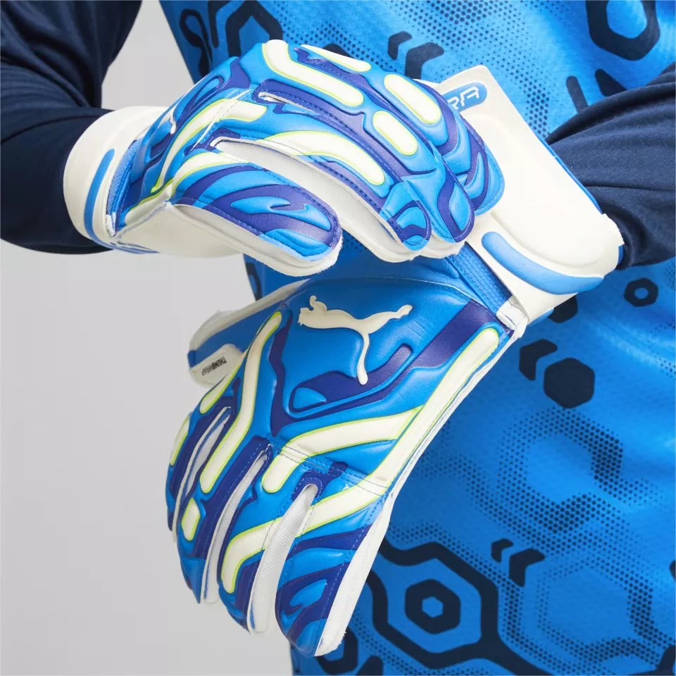 Goalkeeper's gloves Puma ULTRA Pro RC