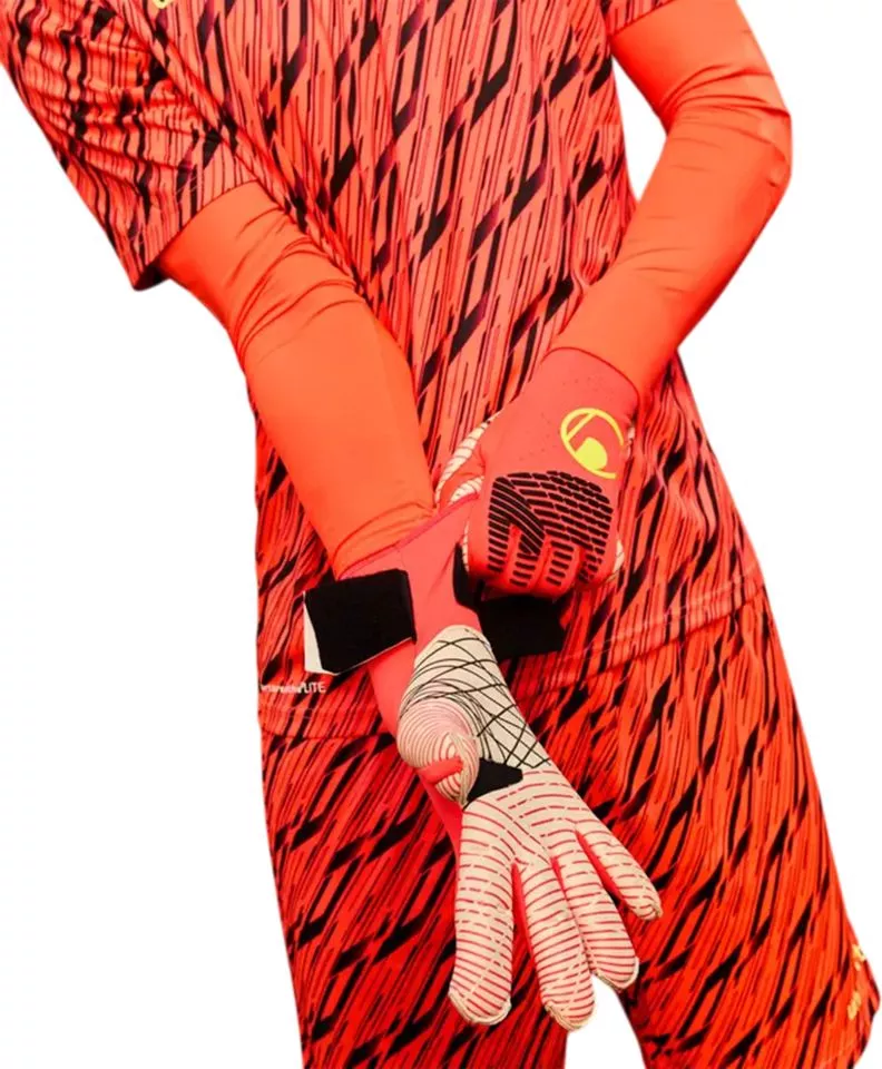 Uhlsport FM ZNE Ultragrip HYBD Kapuskesztyű