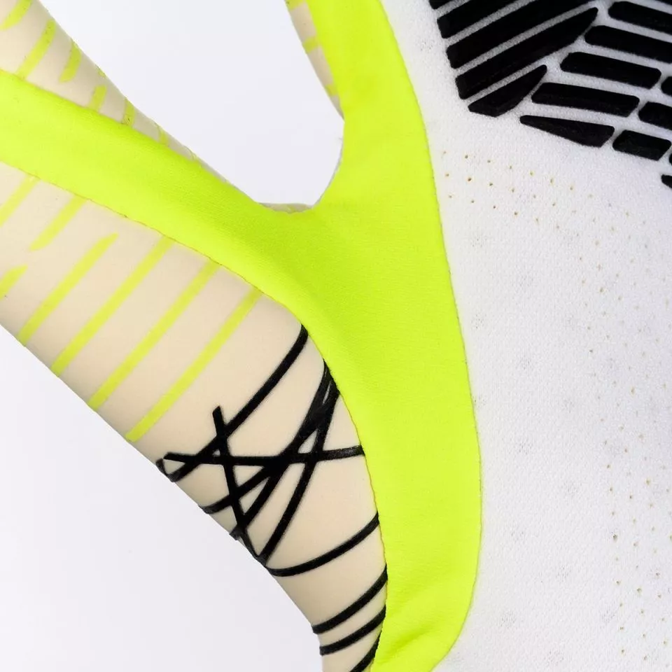 Uhlsport FM Ultragrip ZNE HN Kapuskesztyű