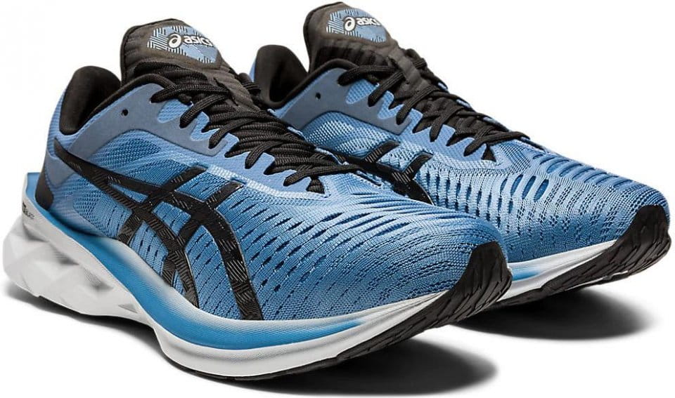 Running shoes Asics NOVABLAST - Top4Running.com