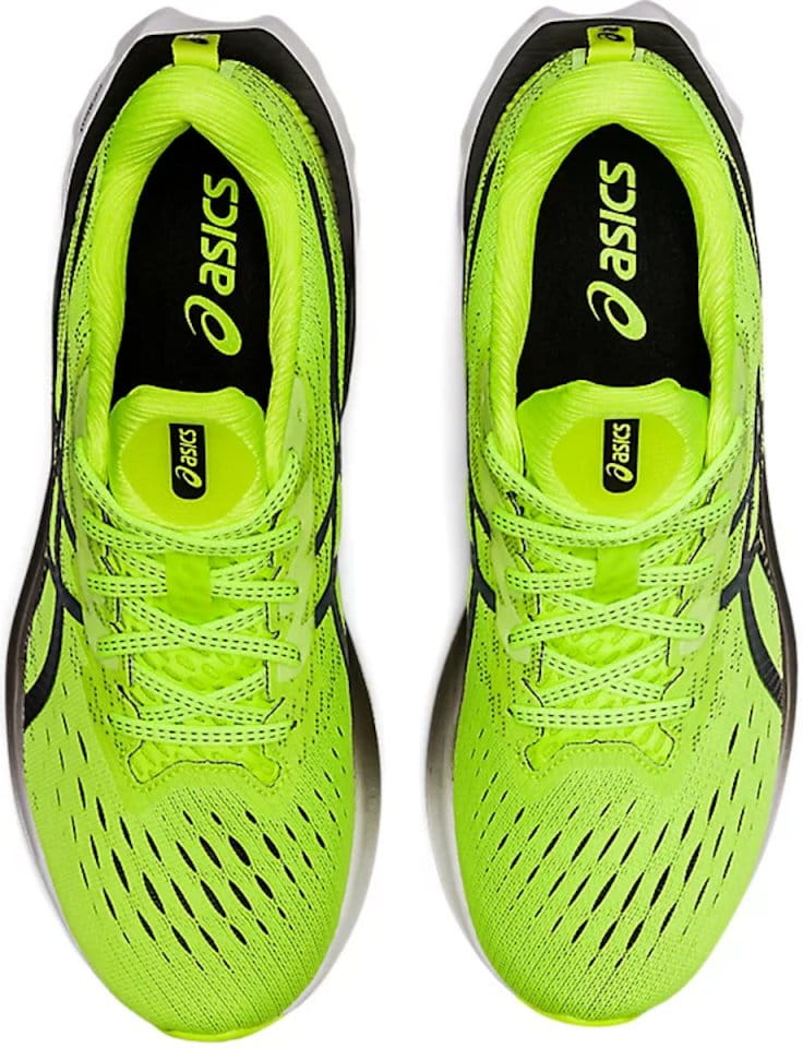 Running shoes Asics NOVABLAST 2