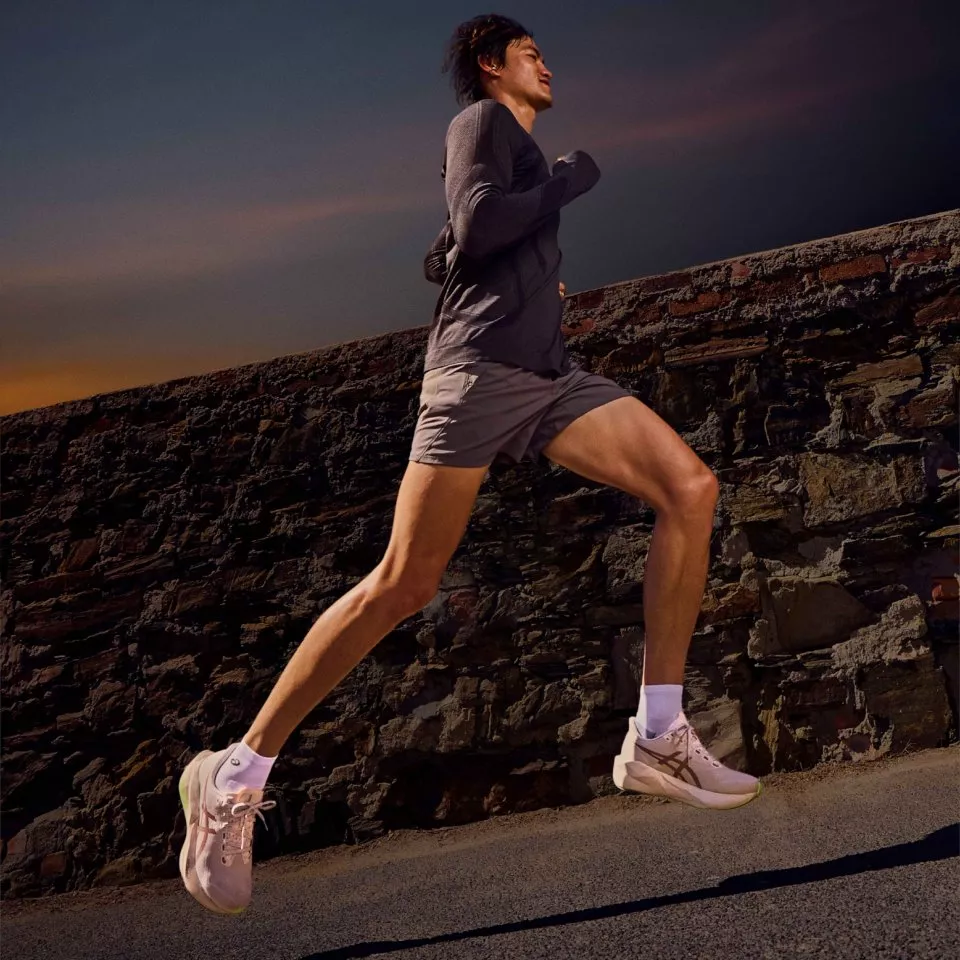 Sapatilhas de Corrida ASICS Novablast 6