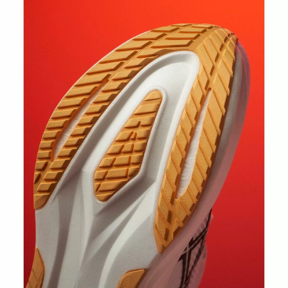 Running shoes ASICS Megablast - Top4Running.com