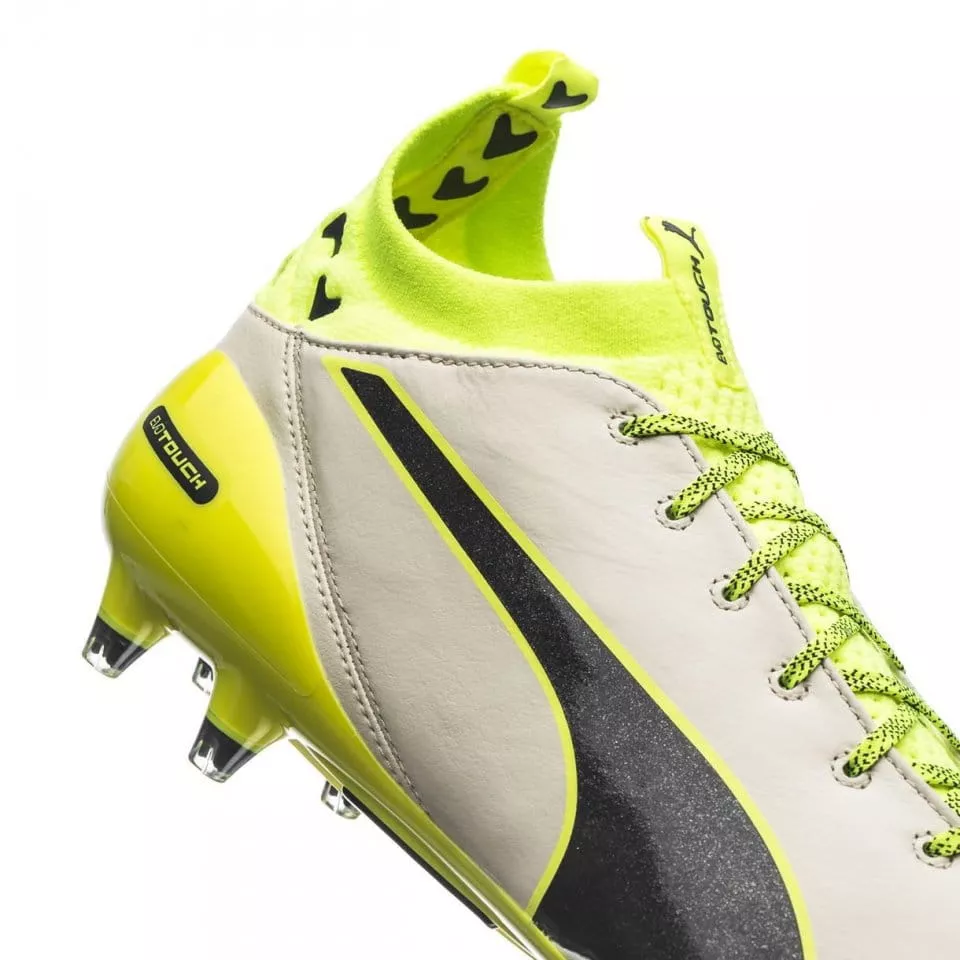 Ghete de fotbal Puma evoTOUCH PRO Special Edt. FG