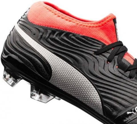 puma one 18.2 fg football boots