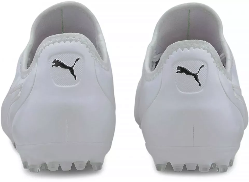 Nogometni čevlji Puma King Pro MG