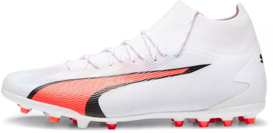 Футболни обувки Puma ULTRA PRO MG