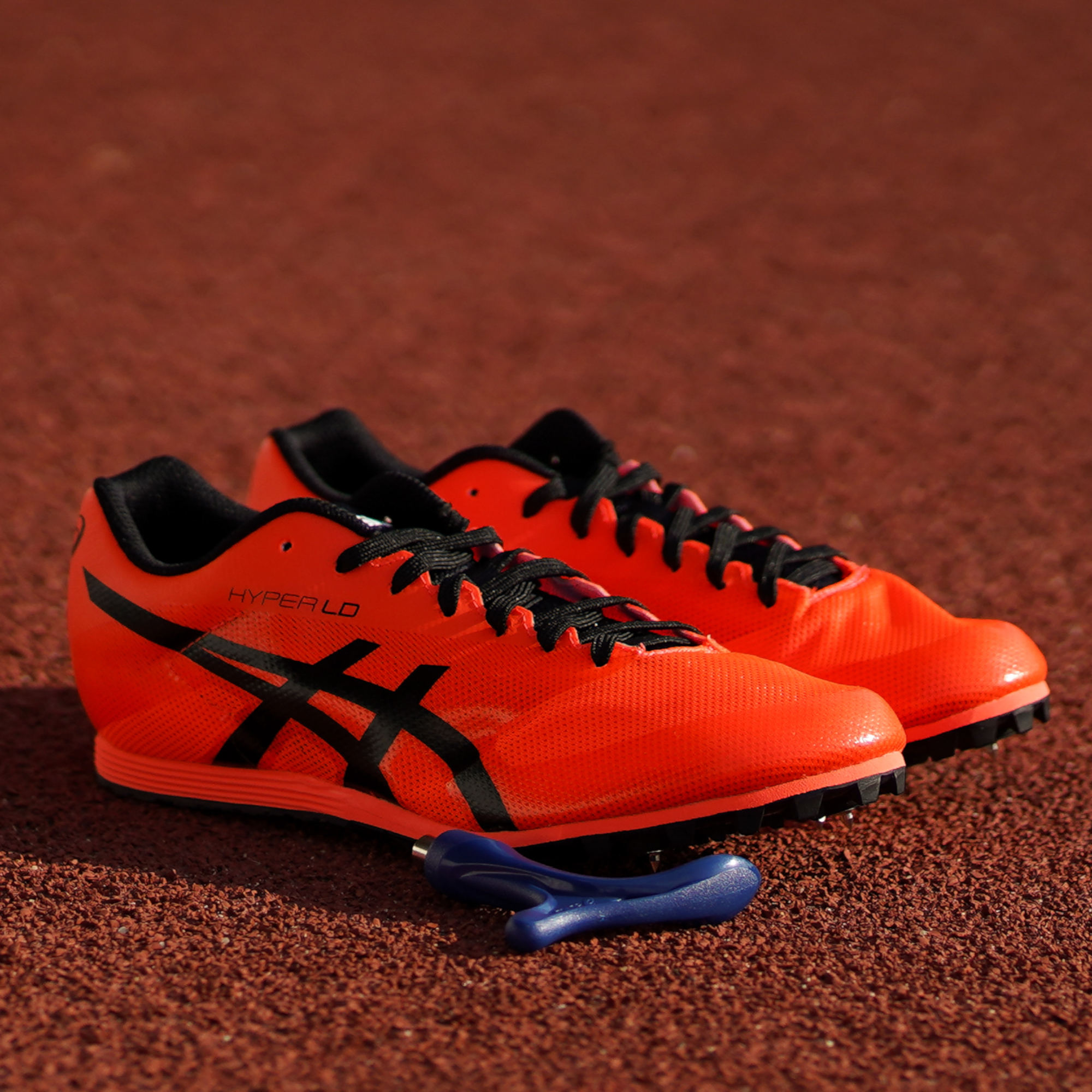 Asics hyper ld spikes online