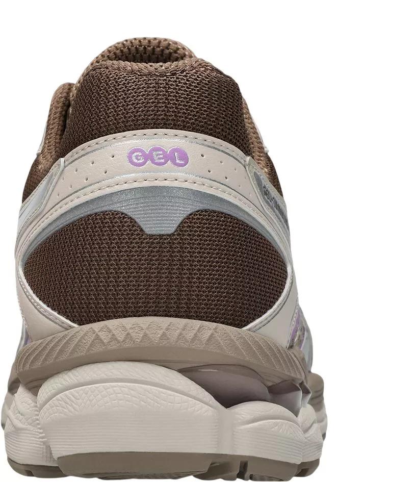 Παπούτσια ASICS GEL-Cumulus 16