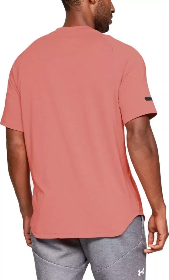 Tee-shirt Under Armour UNSTOPPABLE MOVE SS T