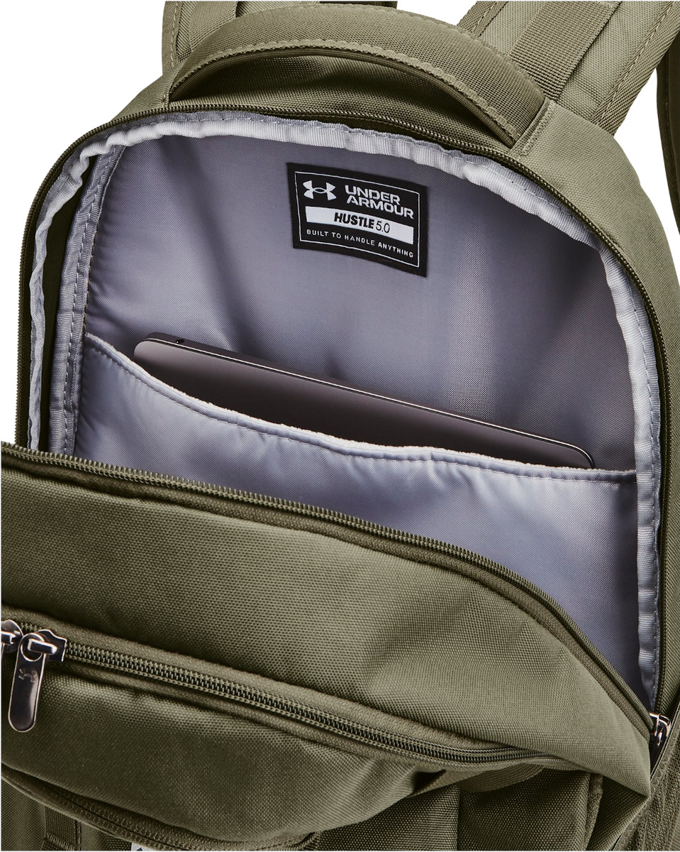 mochila under armour hustle