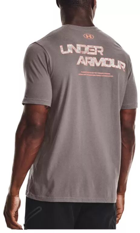 Camiseta Under Armour UA ABC CAMO FILL WORDMARK SS