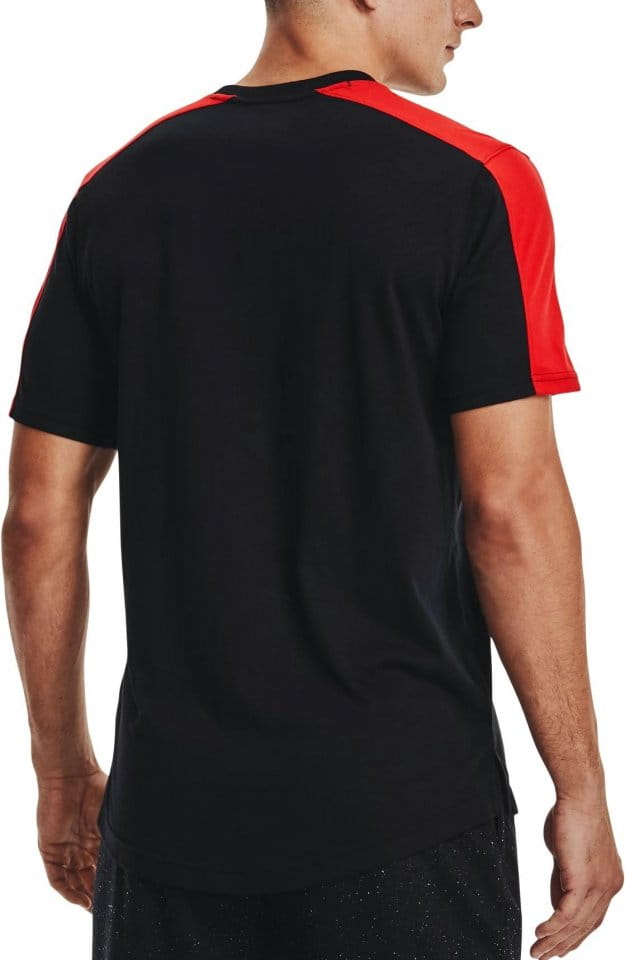 Under Armour UA Athletic Dept Pocket Tee-BLK Rövid ujjú póló