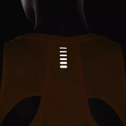 Tank top Under Armour IsoChill Laser