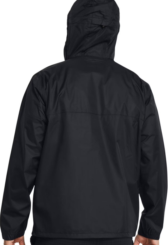 under-armour-cloudstrike-