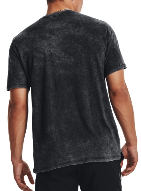 https://i1.t4s.cz/products/1379552-001/under-armour-ua-elevated-core-wash-ss-661396-1379552-002.jpg