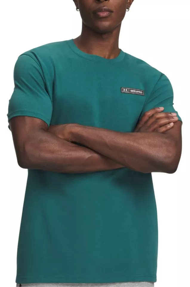 T-shirt Under UA HW ARMOUR LABEL SS