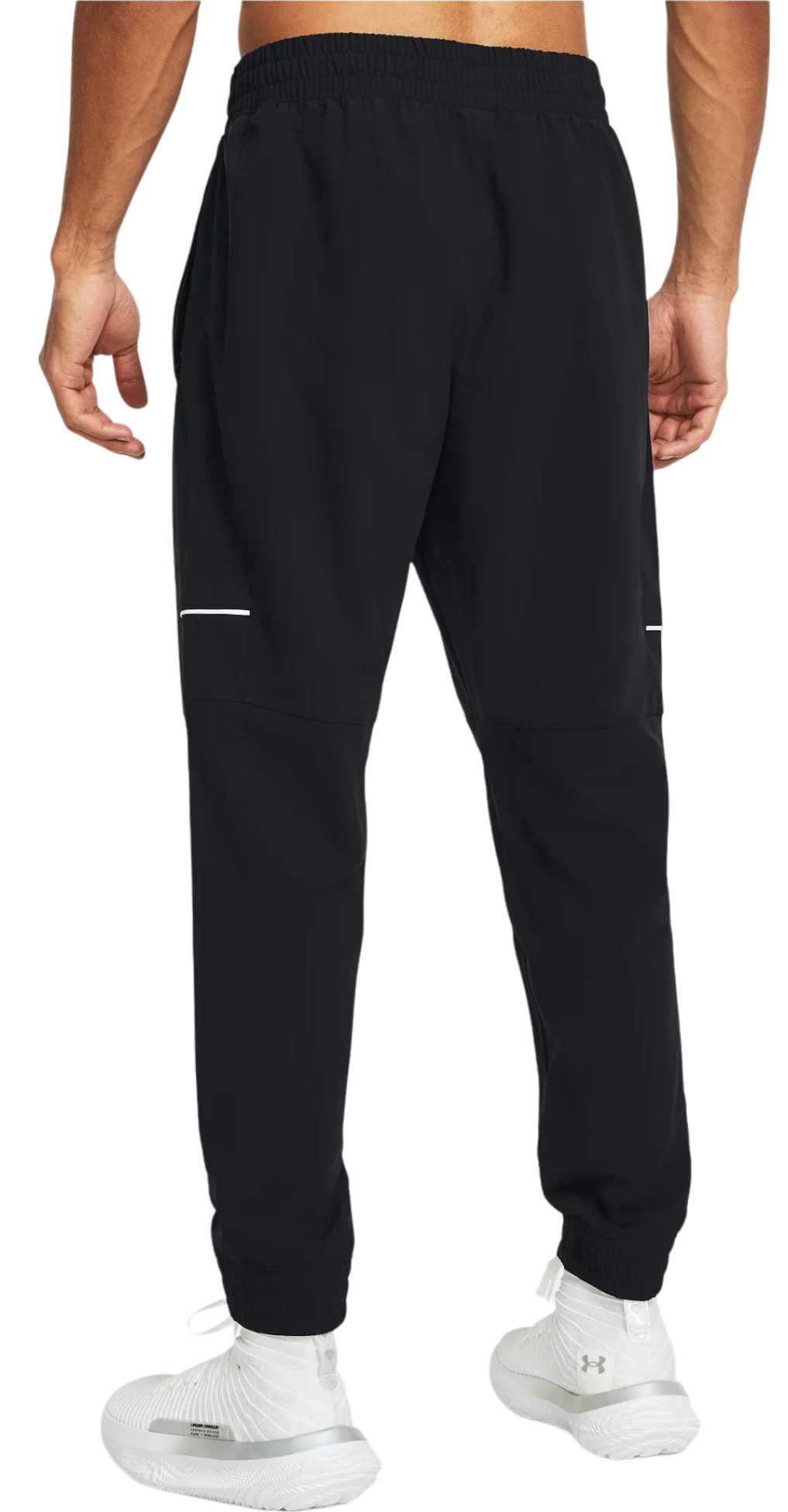 https://i1.t4s.cz/products/1383401-001/under-armour-ua-zone-woven-pants-718108-1383401-002.png