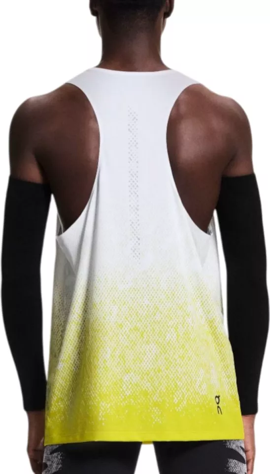 On Running Zero Singlet