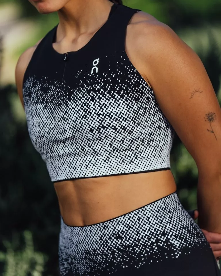 Linne On Running Zero Crop