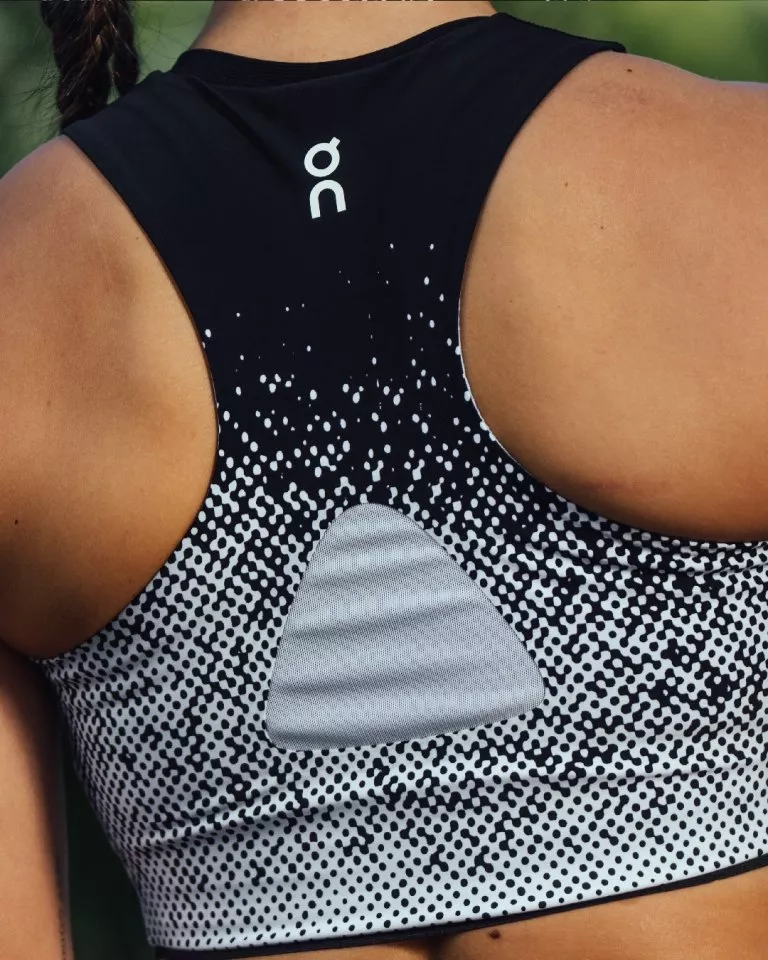 Linne On Running Zero Crop