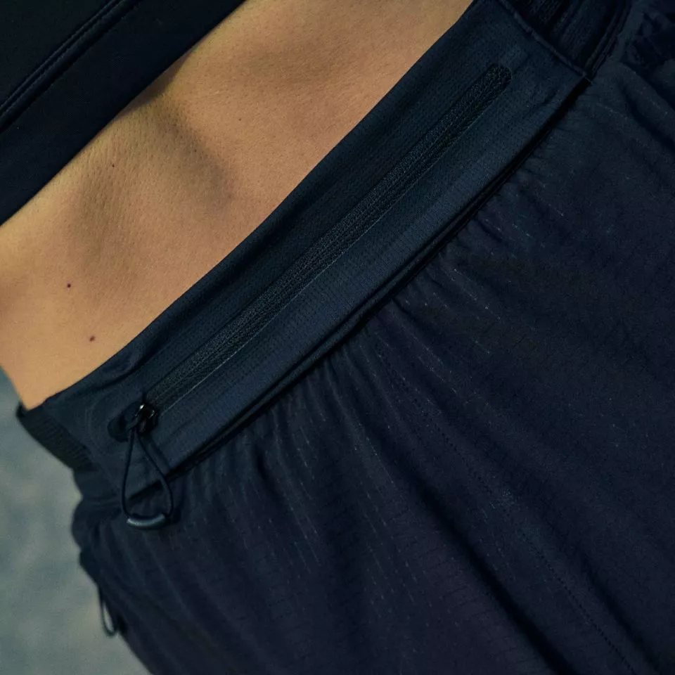 ASICS METARUN SPLIT SHORTS Rövidnadrág