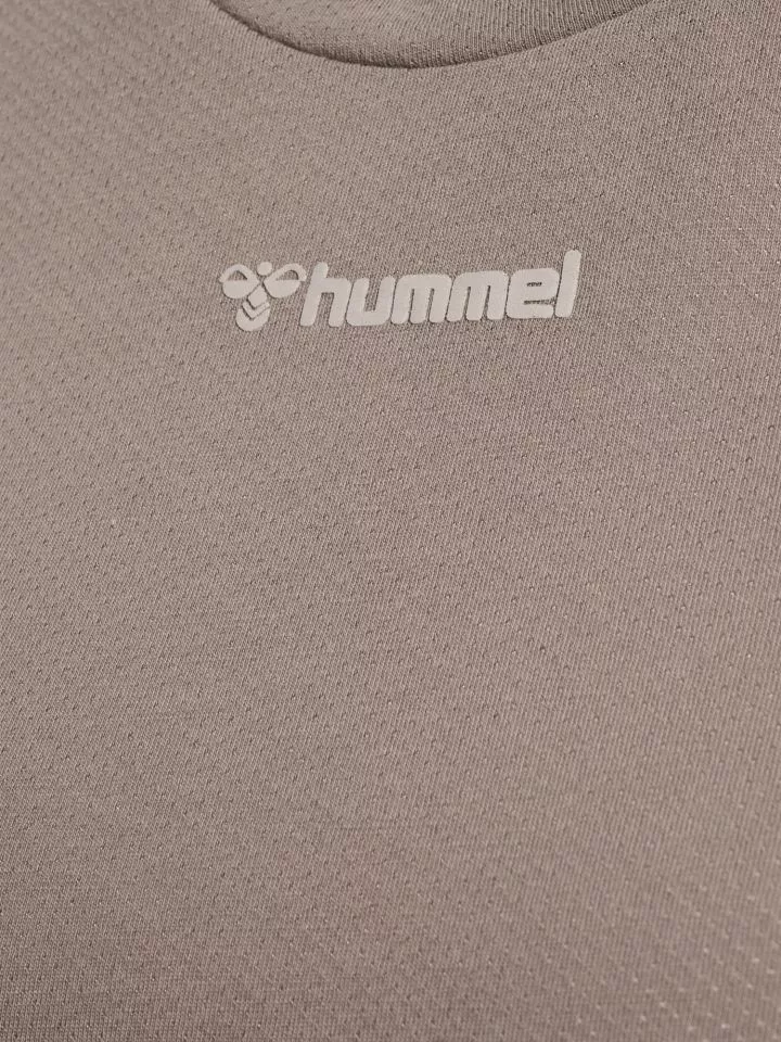 Majica Hummel MT VANJA T-SHIRT