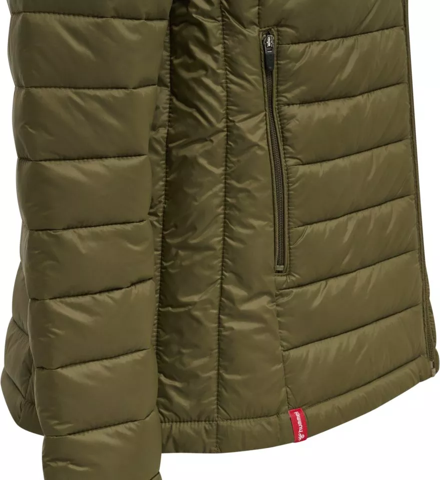 Jakna Hummel hmlRED QUILTED JACKET WOMAN