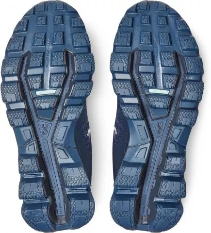 Trail shoes On Running Cloudventure