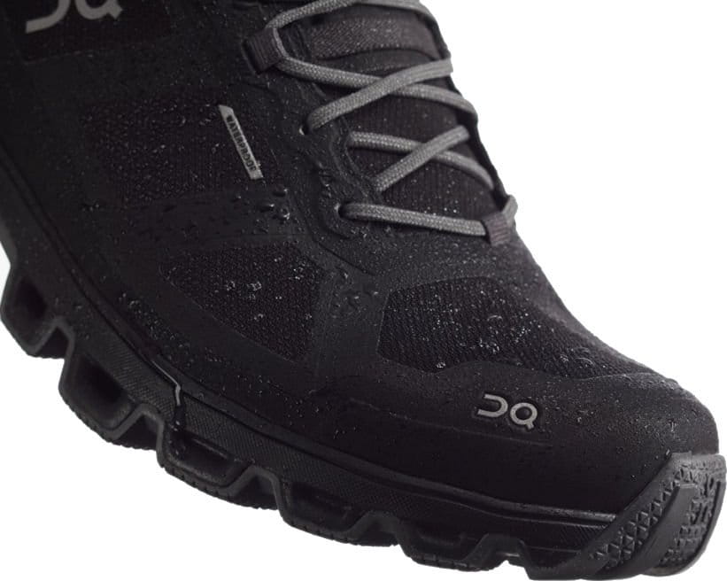 Trail shoes On Running Cloudventure Waterproof