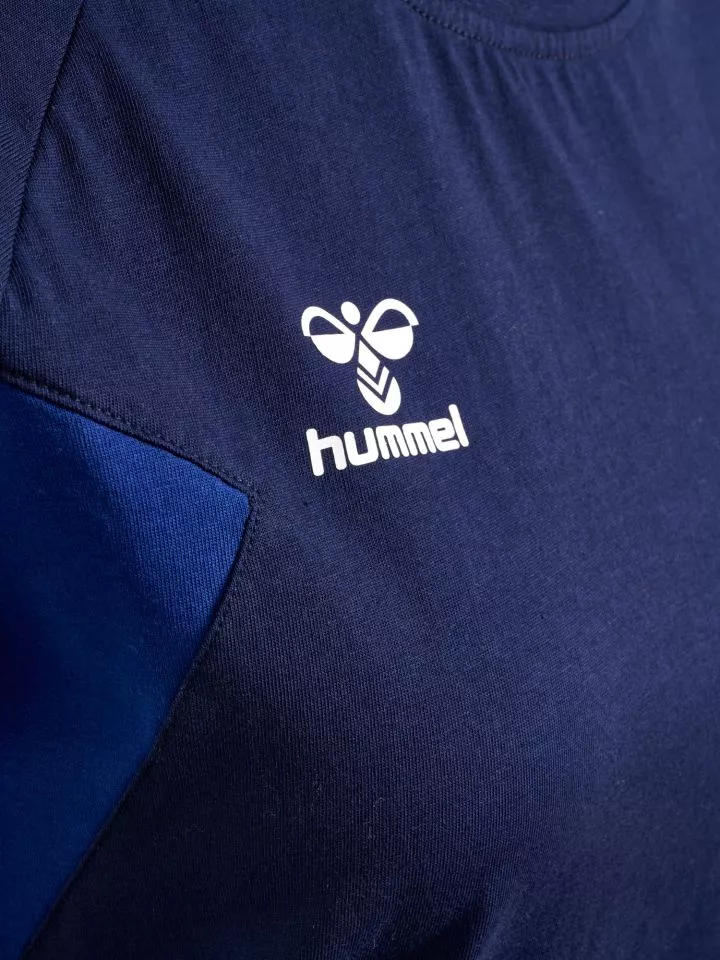 Тениска Hummel HMLTRAVEL T-SHIRT S/S WOMAN