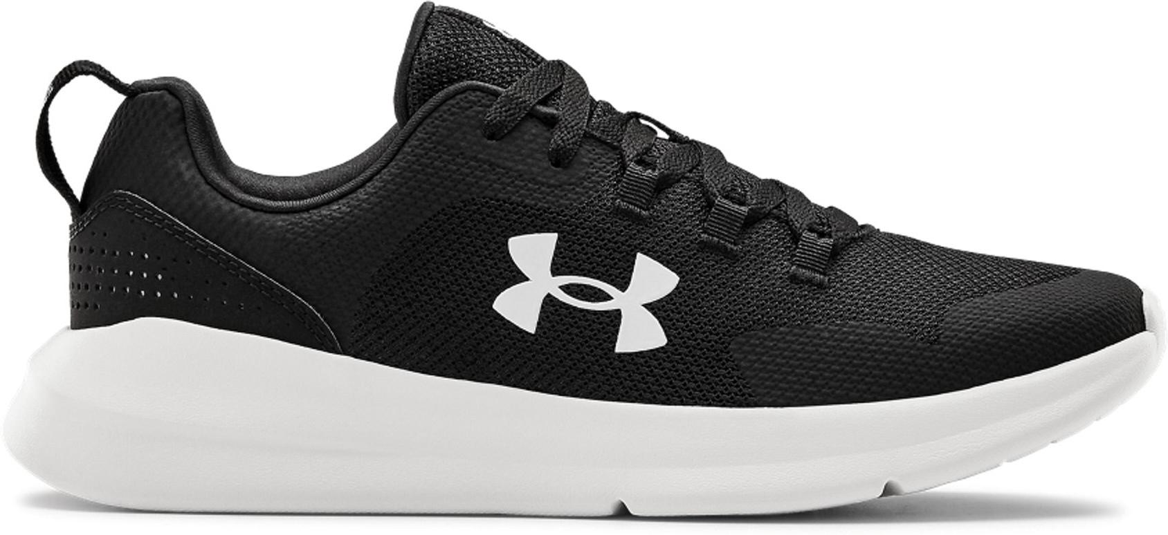 under armour undeniable 4.0 review