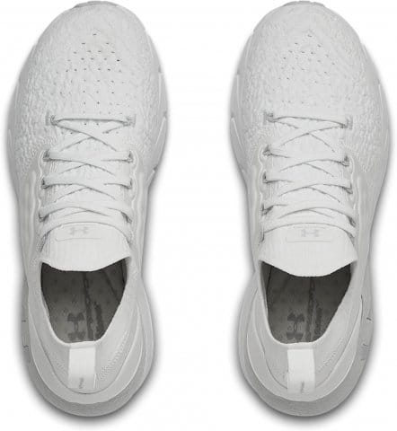 under armour nova phantom