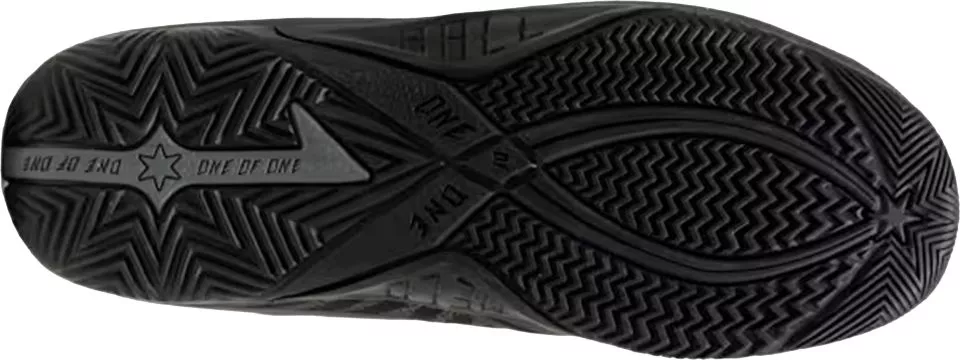 Παπούτσια μπάσκετ Puma MB.06 Orbit