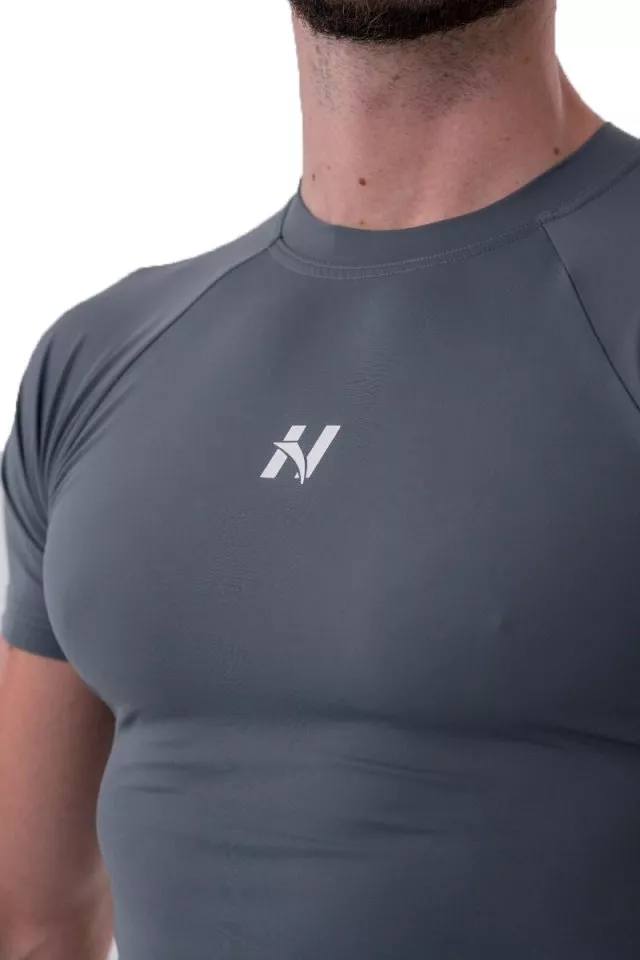 Nebbia Functional Slim-Fit T-shirt Rövid ujjú póló