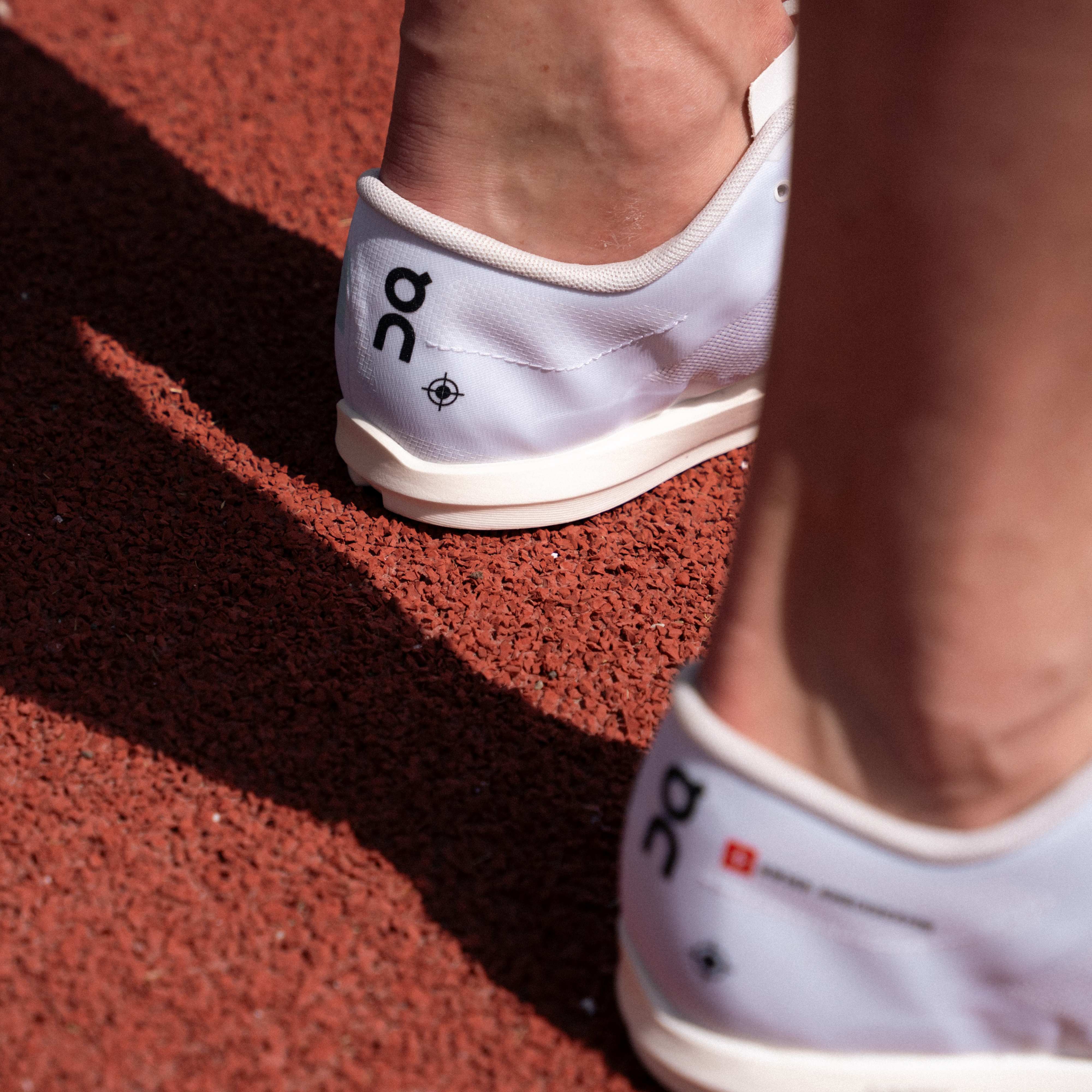 Track shoes/Spikes On Running Cloudspike 1500m 