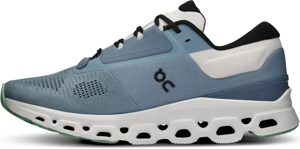 Chaussures de On Running Cloudstratus 3